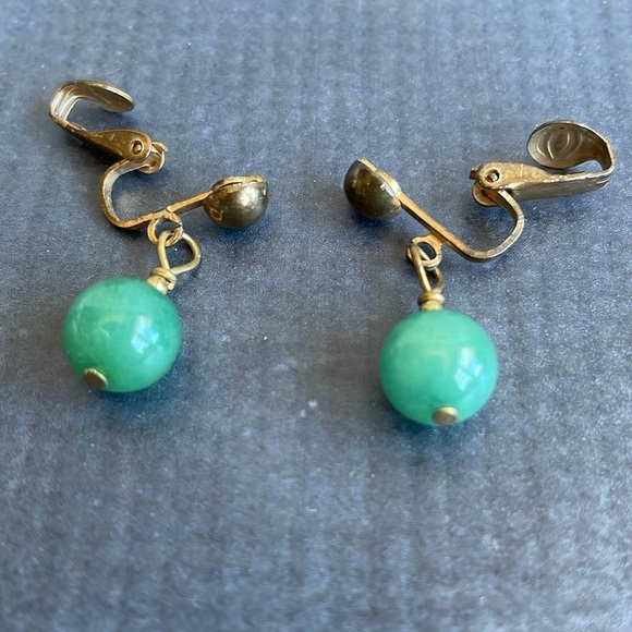 Vintage Clip On Drop Earrings - Picture 3 of 3